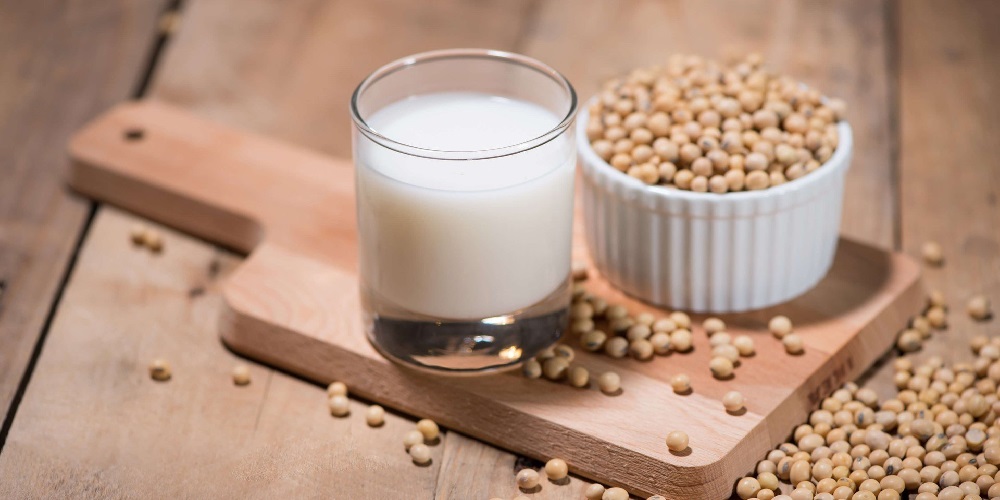 شیر سویا و هزار و یک خاصیت