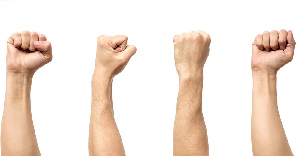 تأثیر مشت کردن دست چپ بر افزایش تمرکز ورزشکاران - دانستنی های ورزشی تأثیر مشت کردن دست چپ بر افزایش تمرکز ورزشکاران