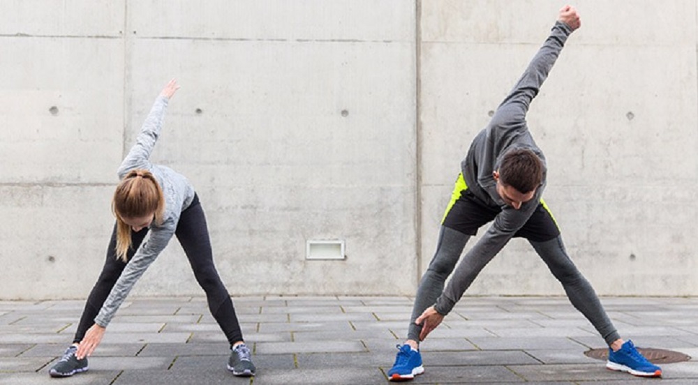 حرکات کششی دینامیک برای گرم كردن بدن قبل از ورزش - دانستنی های ورزشی حرکات کششی دینامیک برای گرم كردن بدن قبل از ورزش