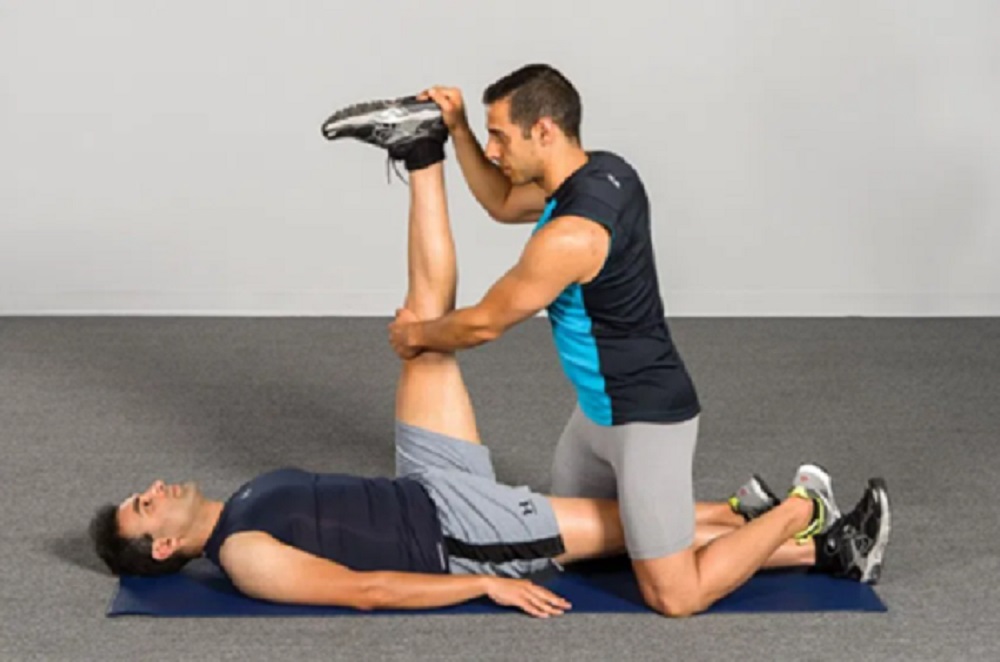 حرکات کششی PNF چیست؟ آموزش کشش پی ان اف - دانستنی های ورزشی حرکات کششی PNF چیست؟ آموزش کشش پی ان اف