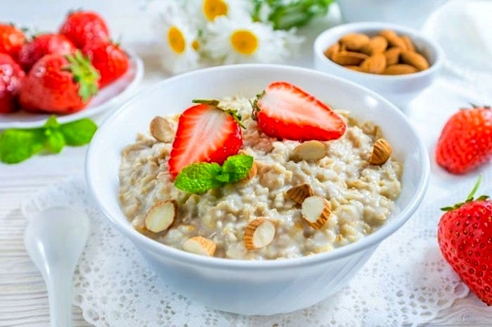 ۲۵ راه هوشمندانه برای کاهش وزن با اوتمیل ها - دانستنی های ورزشی ۲۵ راه هوشمندانه برای کاهش وزن با اوتمیل ها