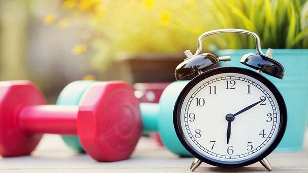 مناسب ترین زمان برای ورزش کردن صبح است یا عصر؟