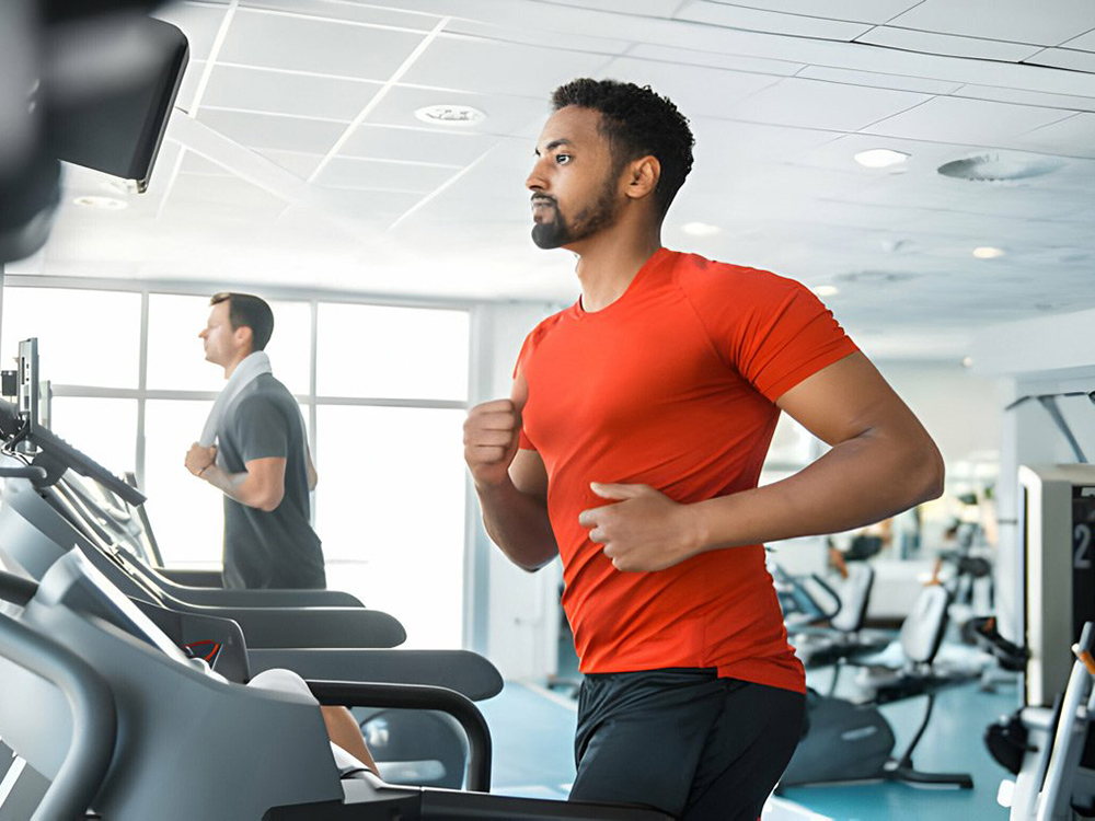 نکات ایمنی استفاده از تردمیل - دانستنی های ورزشی نکات ایمنی استفاده از تردمیل