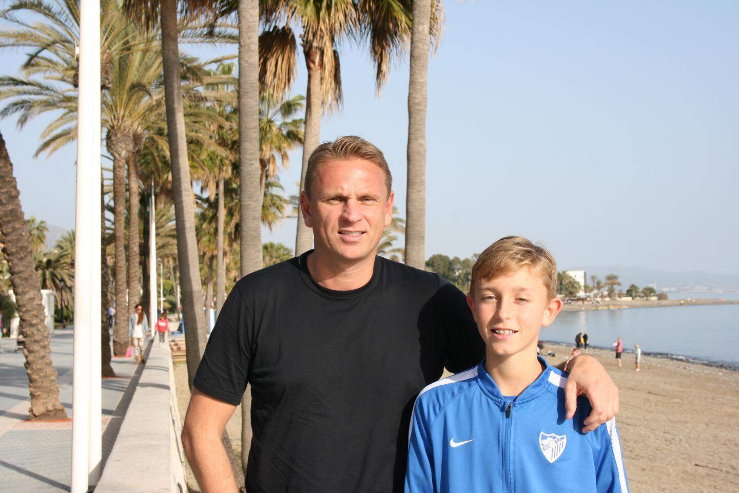 پدر دین هویسن 