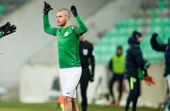 ریکاردو آلوز کریلیا سووتوف - دانستنی ها ریکاردو آلوز کریلیا سووتوف