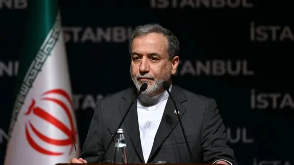 عراقچی ادعای آتش‌بس آمریکا بی‌پایه است