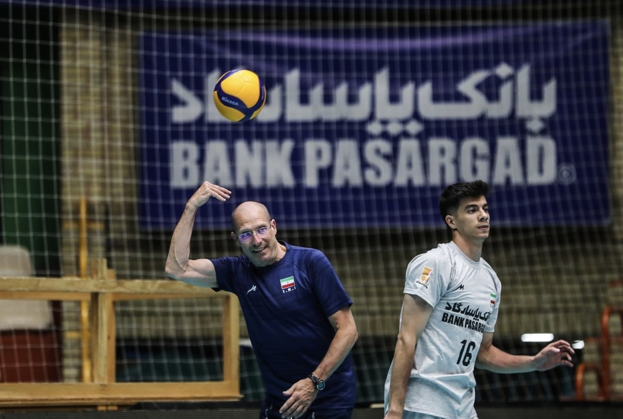 آفتاب‌آذری والیبالیست اهل کجاست