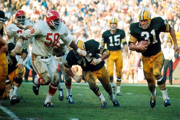 تراویس کلسی فوتبال آمریکایی