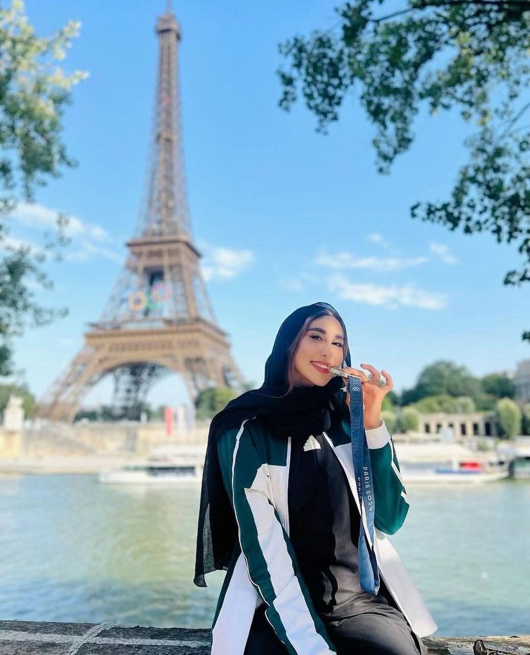 عکس جذاب ناهید کیانی - دانستنی ها عکس جذاب ناهید کیانی