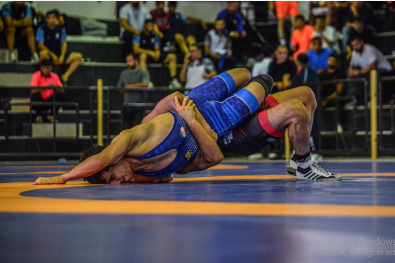 هیات کشتی آمل لیگ یک قهرمان