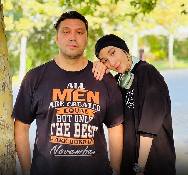 عکس خانوادگی مبینا نعمت زاده