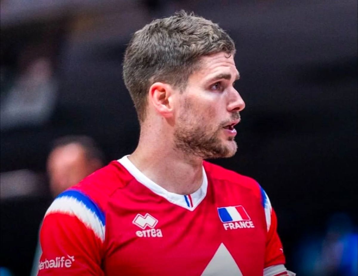 ترور کلوینو بازیکن برتر تاریخ تیم ملی والیبال فرانسه ترور کلوینو بازیکن برتر تاریخ تیم ملی والیبال فرانسه