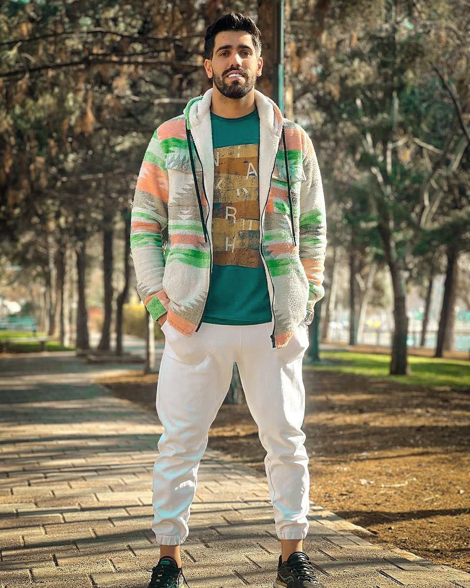عکس مهدی رستمی‌ها
