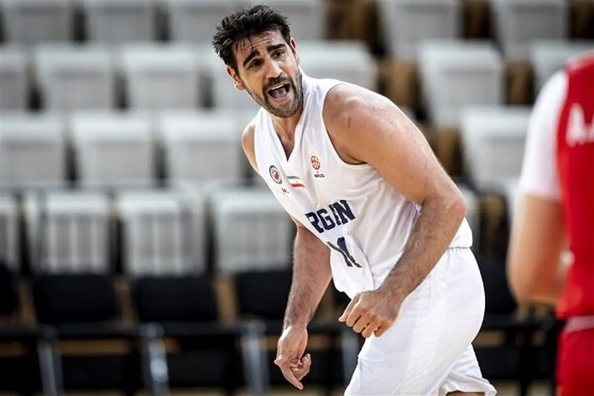 ارسلان کاظمی کاپیتان تیم ملی ارسلان کاظمی کاپیتان تیم ملی