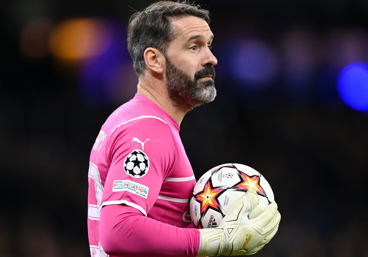 پایان دوران اسکات کارسون پایان دوران اسکات کارسون