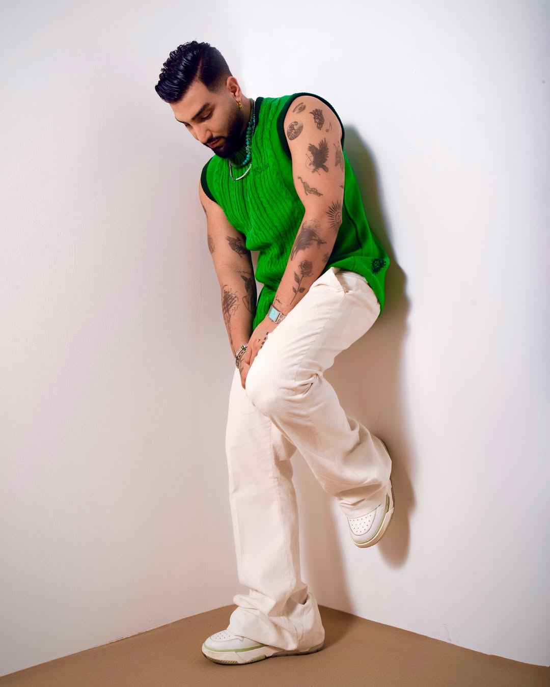 والپیپر حسین تهی