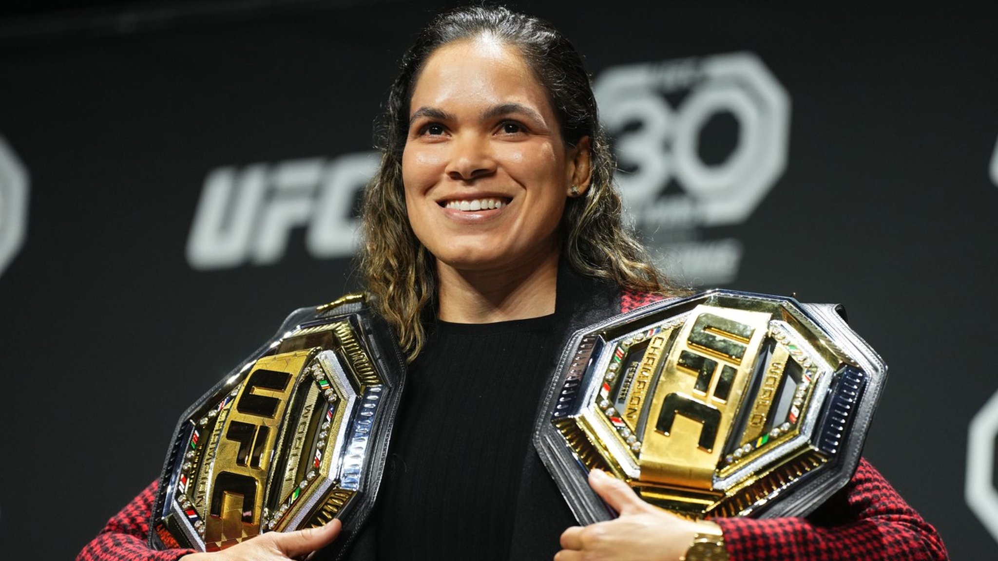 آماندا نونز دابل چمپیون UFC زنانه