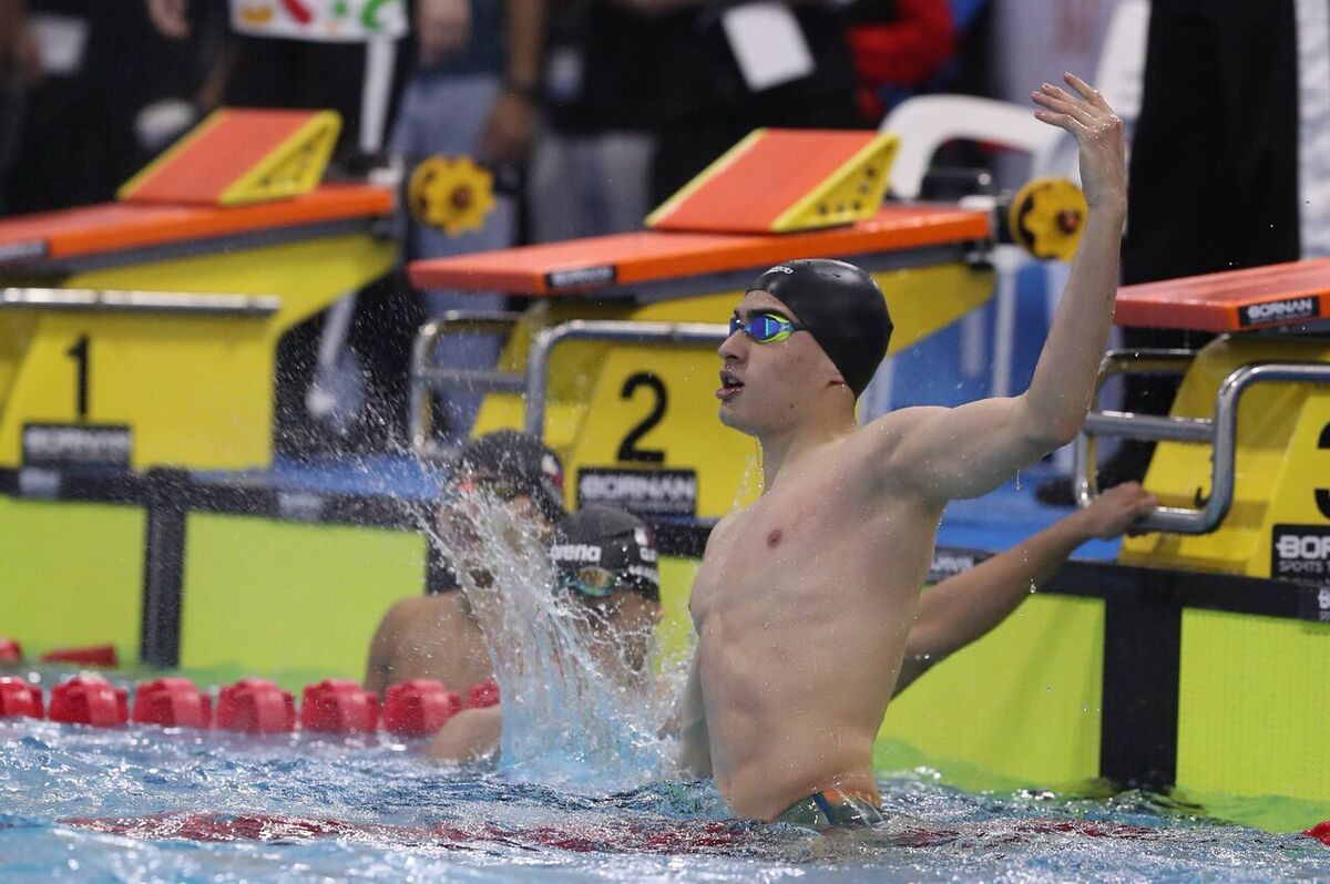 شنا ایران با طلا در بازیهای آسیایی جوانان شنا ایران با طلا در بازیهای آسیایی جوانان