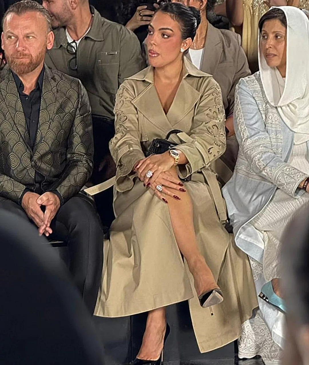 جورجینا رودریگز در میان چهره‌های مد عربستان