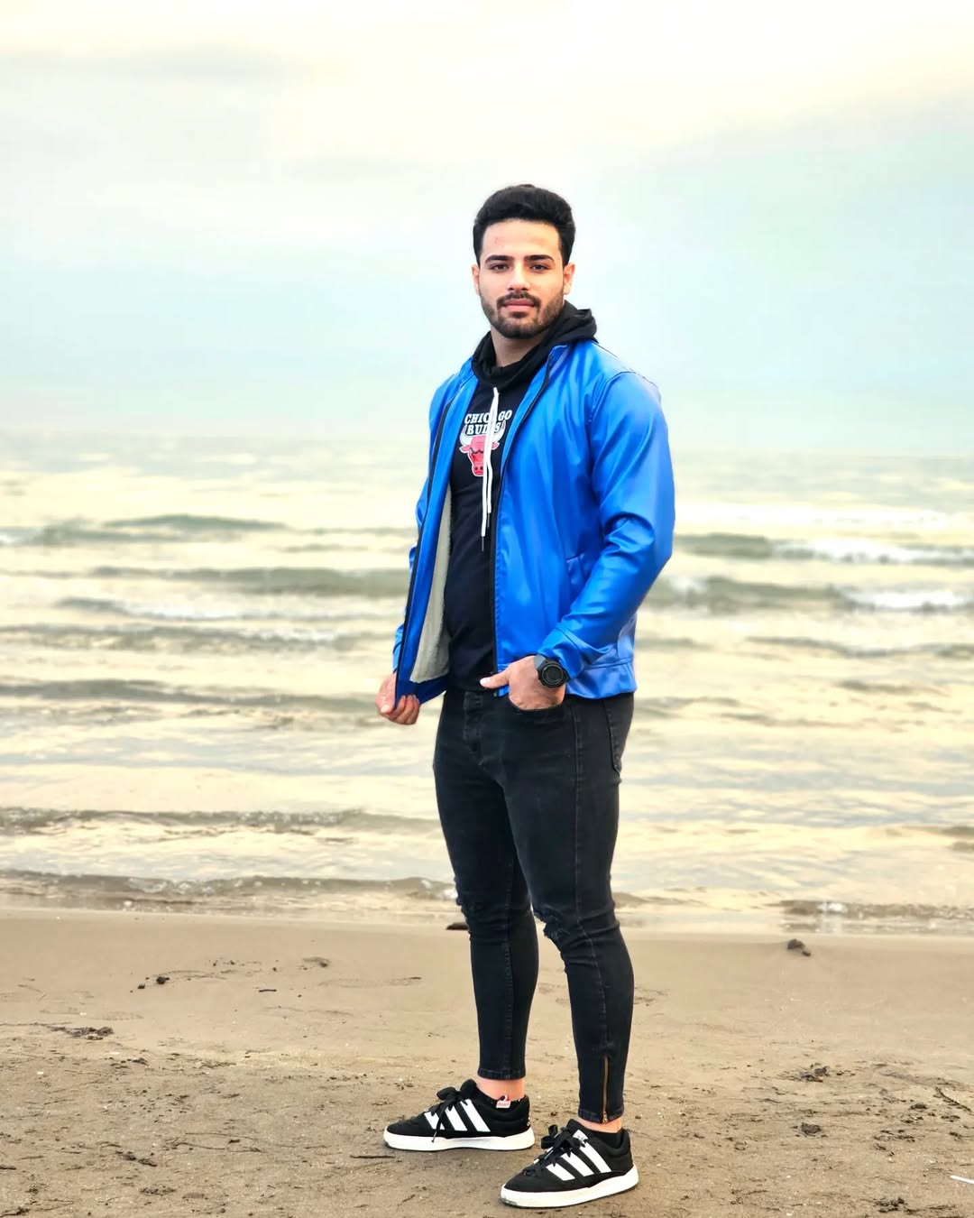 والپیپر علیرضا معینی