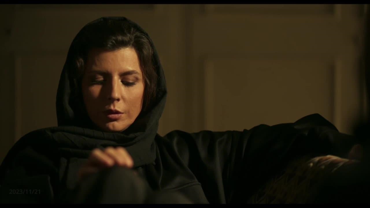 سکانس جنجالی بوسه لیلا حاتمی