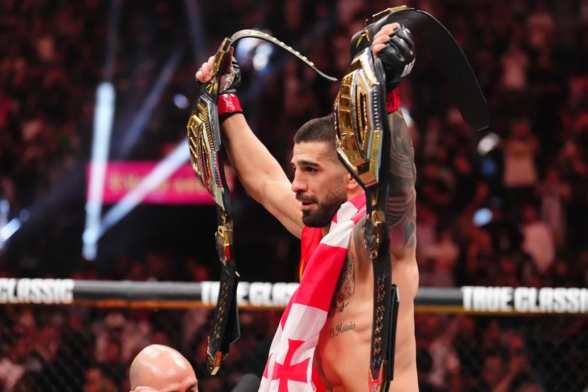 ایلیا توپوریا دابل چمپیون UFC دو وزن