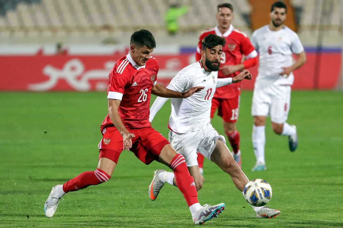 فوتبال ایران و روسیه کی است