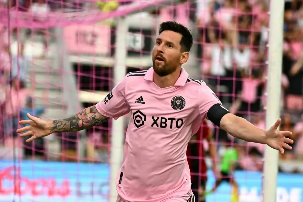 مسی در نقش سهامدار و بازیکن مسی در نقش سهامدار و بازیکن