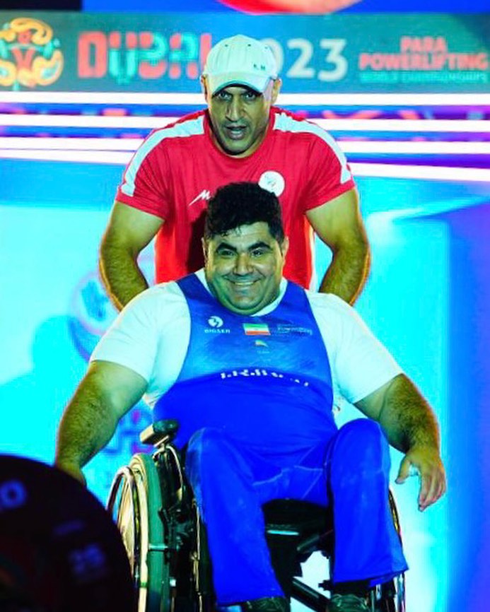 علی اکبر غریب شاهی علت معلولیت علی اکبر غریب شاهی علت معلولیت