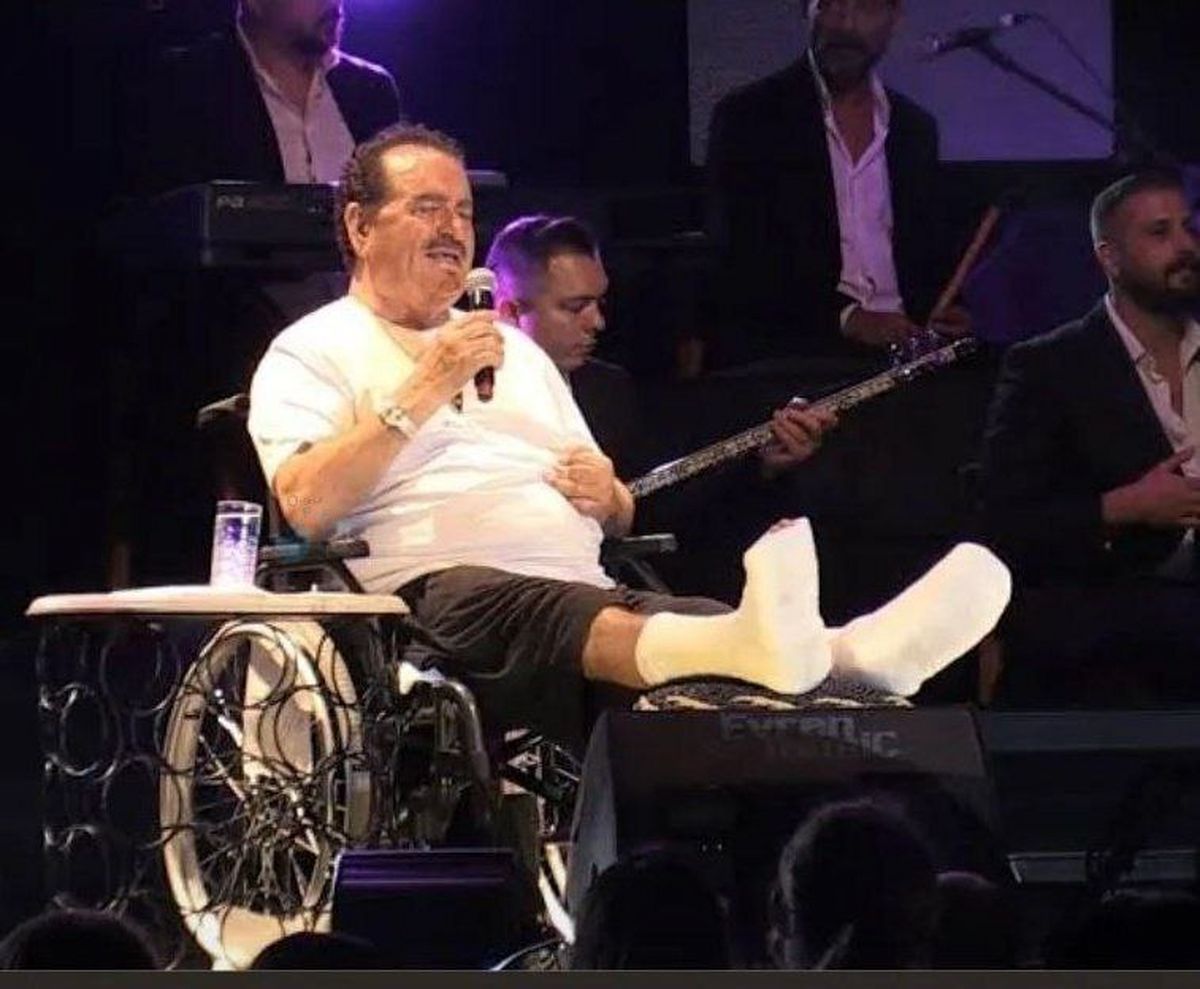 عکس ابراهیم تاتلیسس در ویلچر