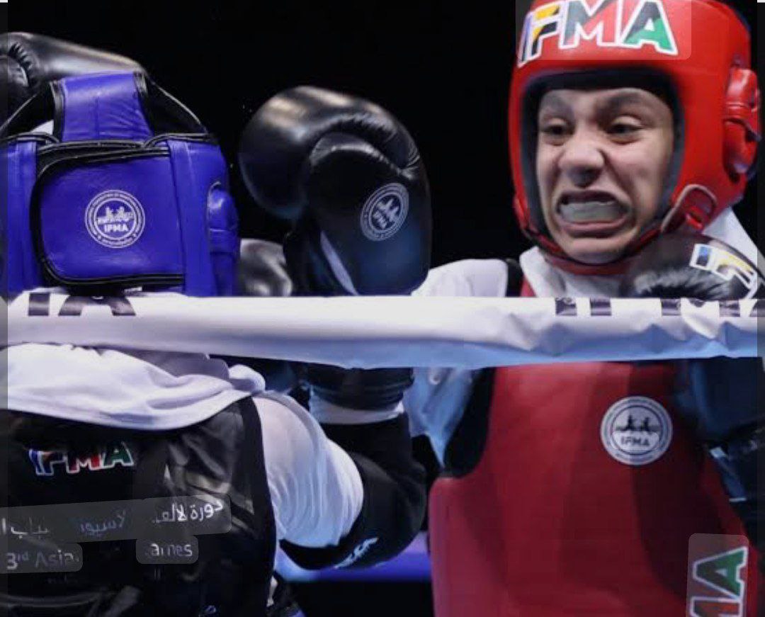 عکس باران موی تای