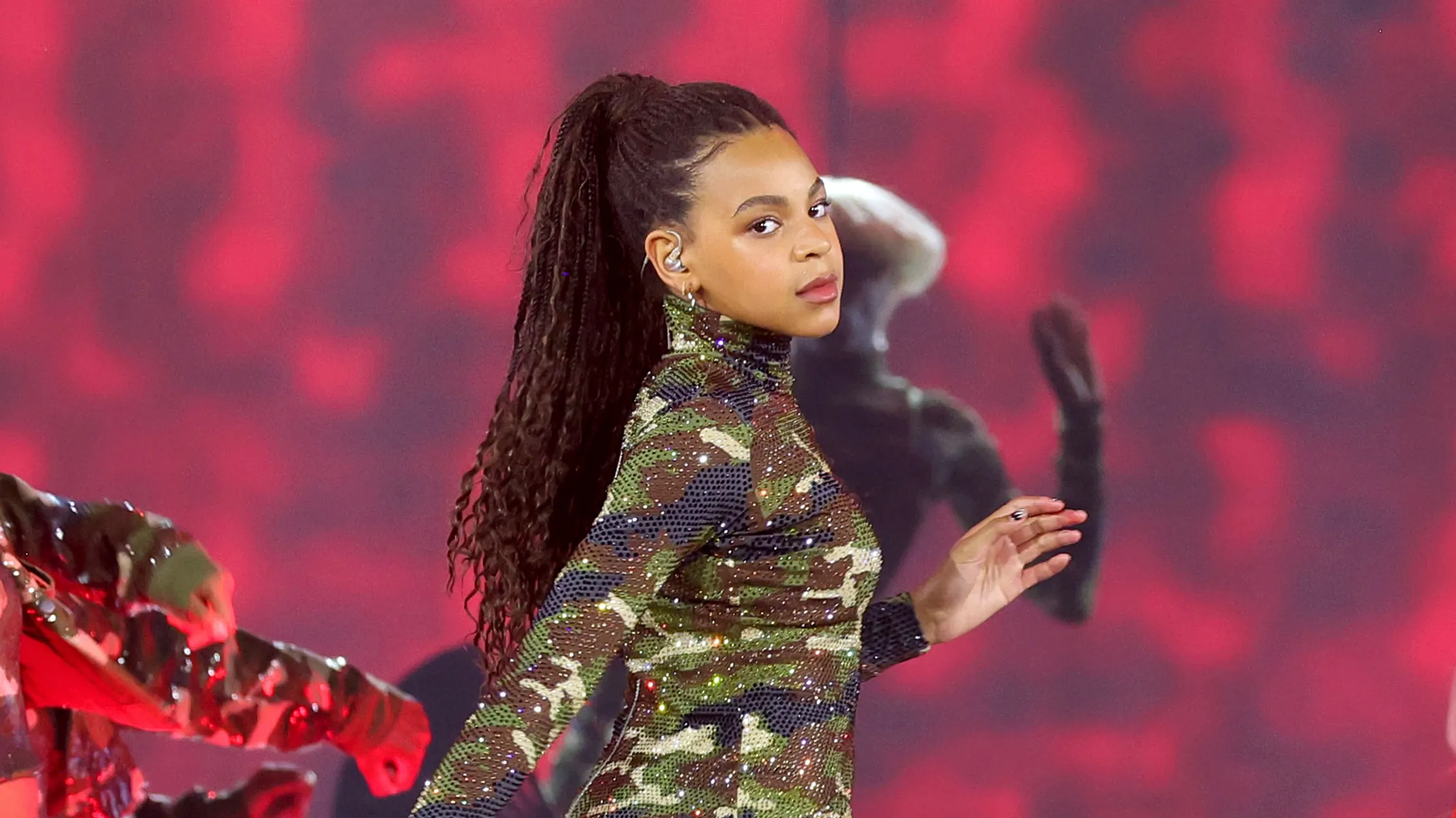 wallpaper Blue Ivy wallpaper Blue Ivy