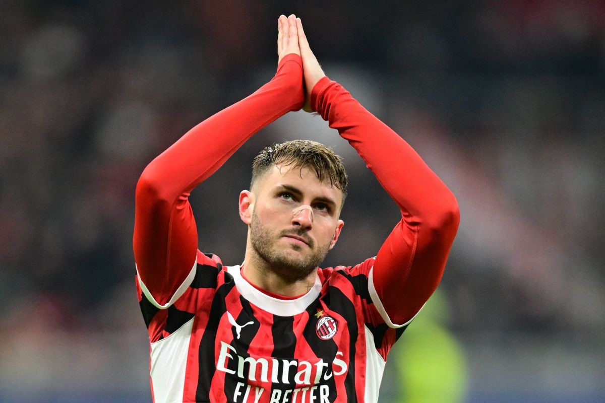 مودریچ بهترین بازیکن ماه سریآ مودریچ بهترین بازیکن ماه سریآ