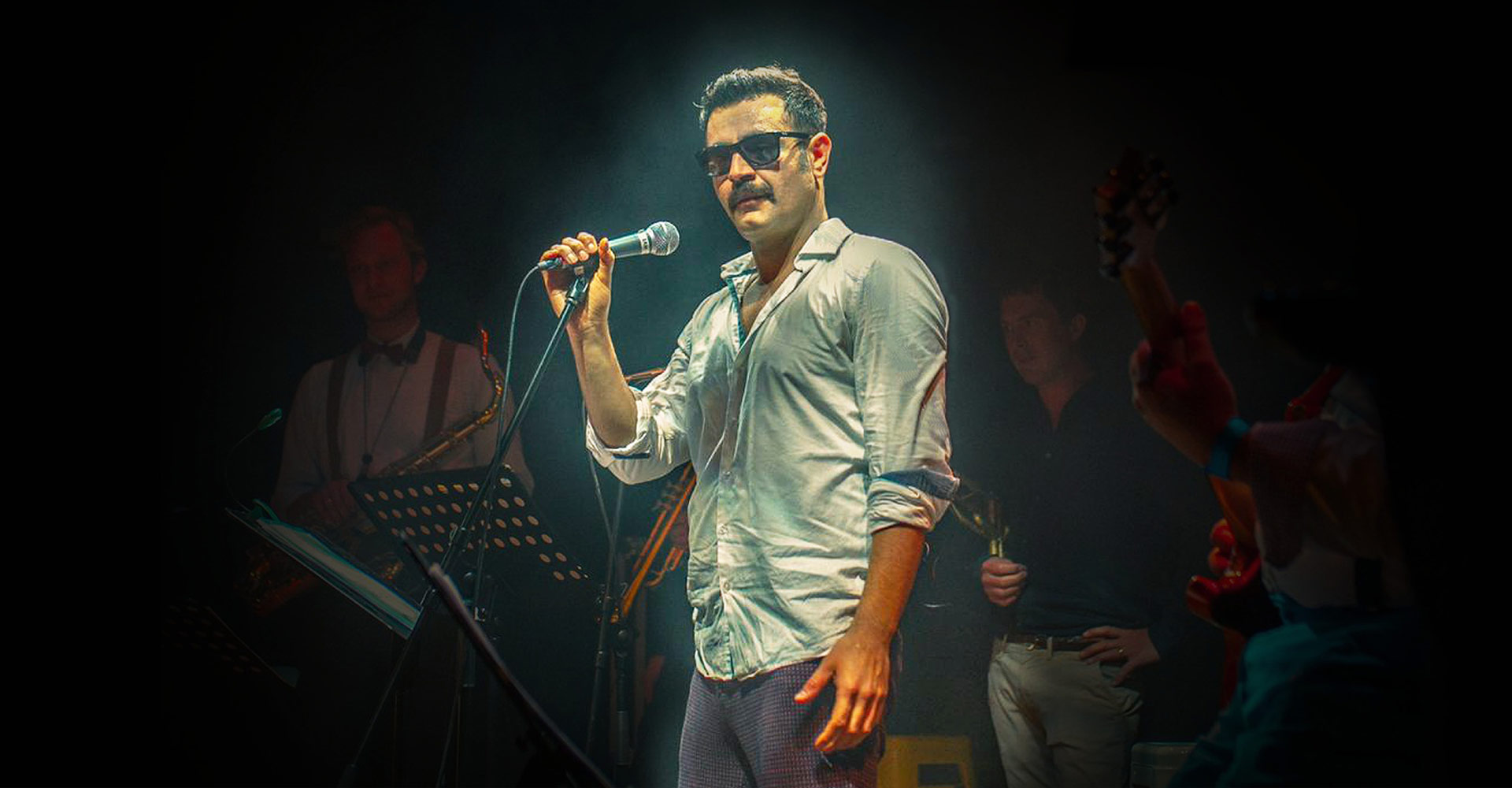 شاهین نجفی رادیکال