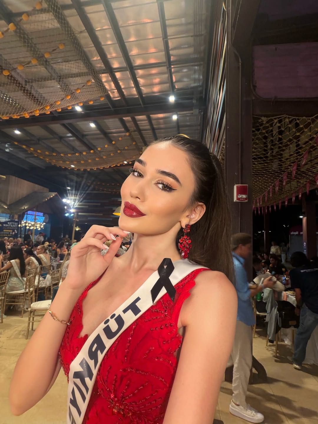 عکس چرن ارسلان دختر شایسته ترکیه عکس چرن ارسلان دختر شایسته ترکیه