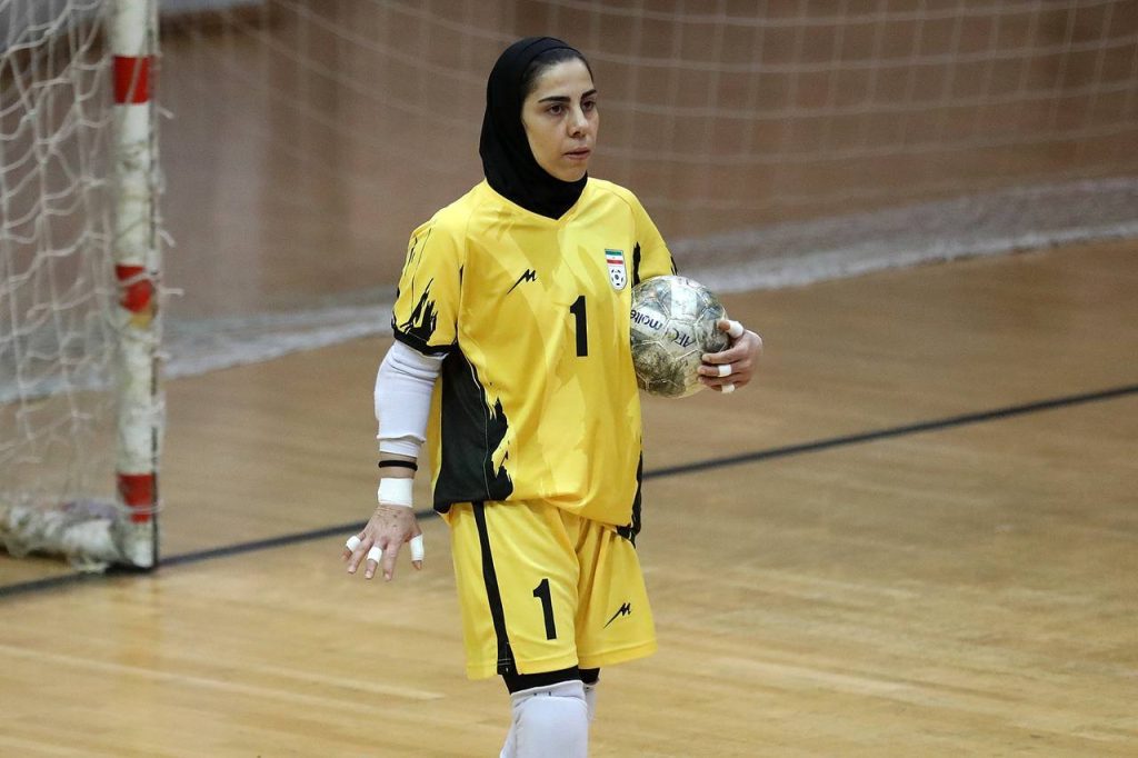 فرزانه توسلی نامینو اصفهان فرزانه توسلی نامینو اصفهان