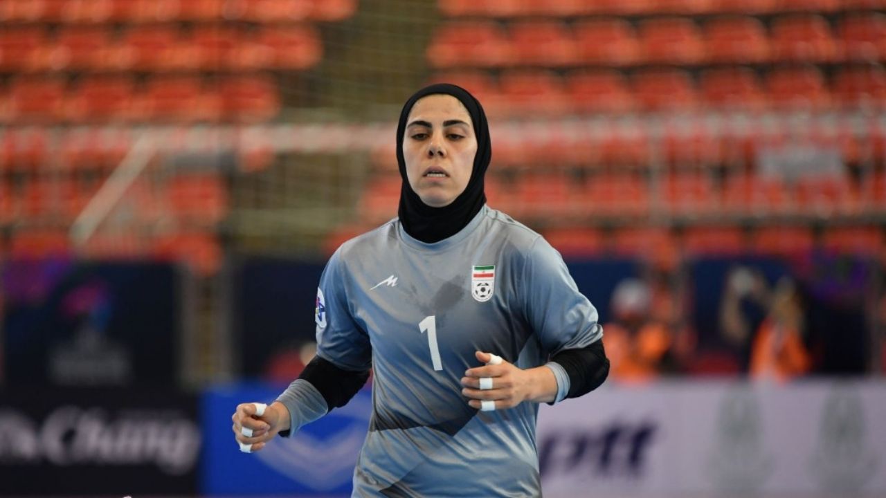 کاپیتان تیم ملی فوتسال زنان ایران کاپیتان تیم ملی فوتسال زنان ایران