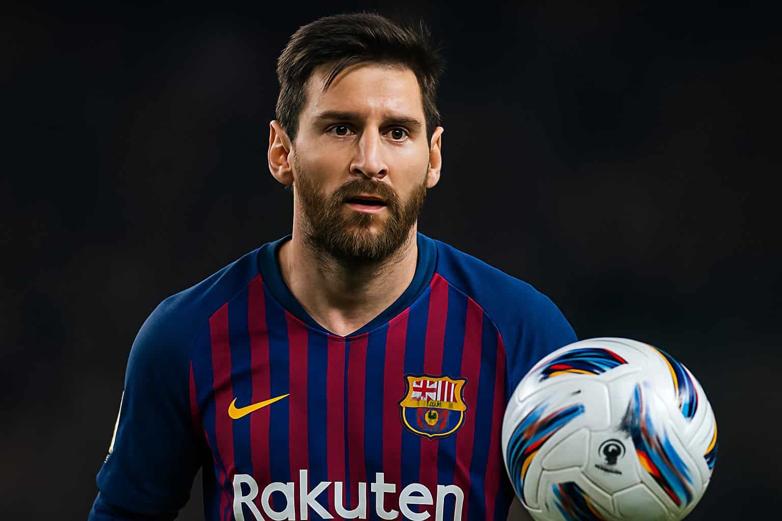 لیونل مسی نابغه فوتبال مدرن لیونل مسی نابغه فوتبال مدرن