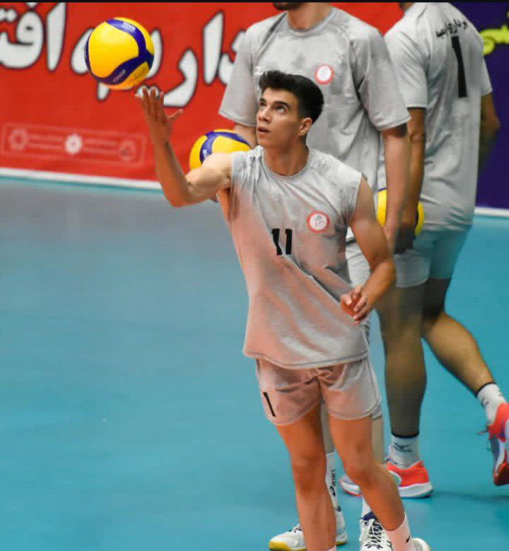 امیر آفتاب آذری والپیپر امیر آفتاب آذری والپیپر