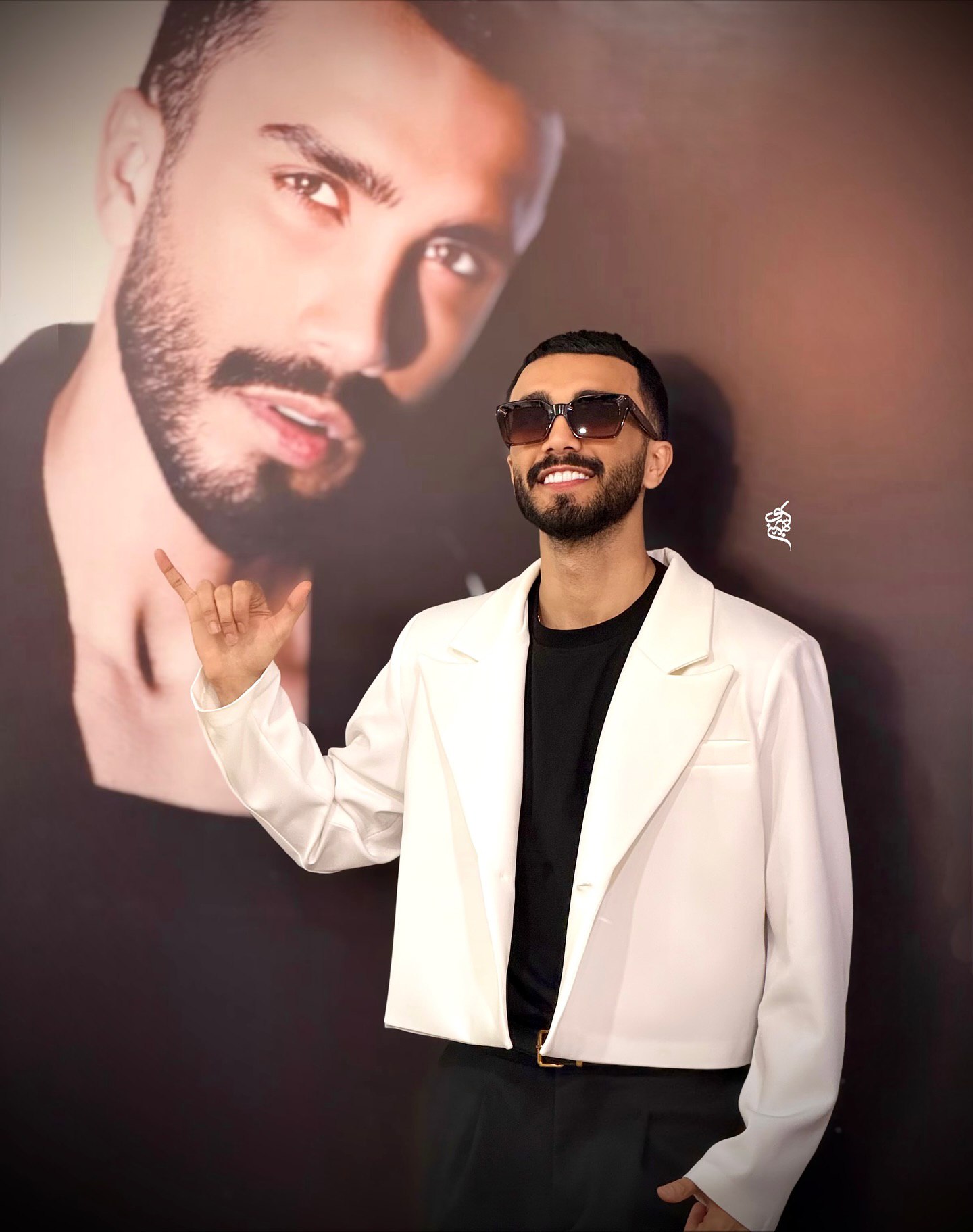 بیوگرافی مهراد جم خواننده بیوگرافی مهراد جم خواننده