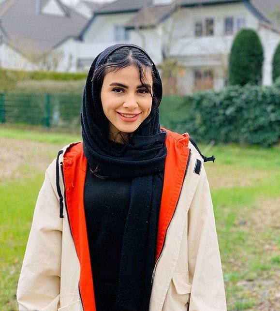 سارا بهمنیار سارا بهمنیار