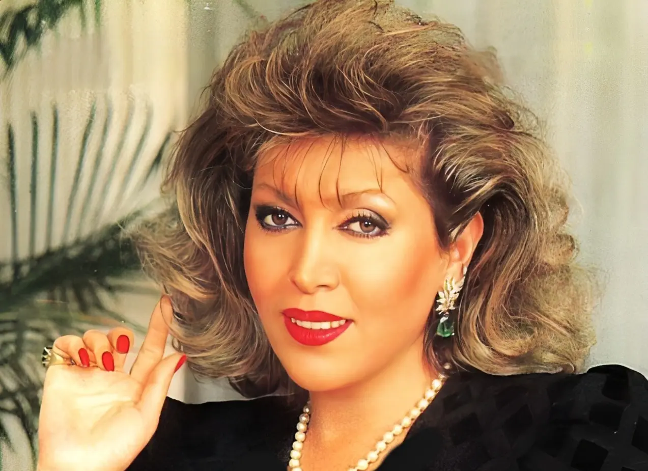 هزار بار معروف‌ترین آهنگ مهستی