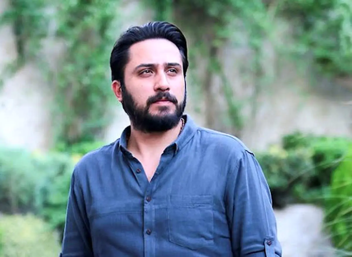 بیوگرافی روزبه بمانی