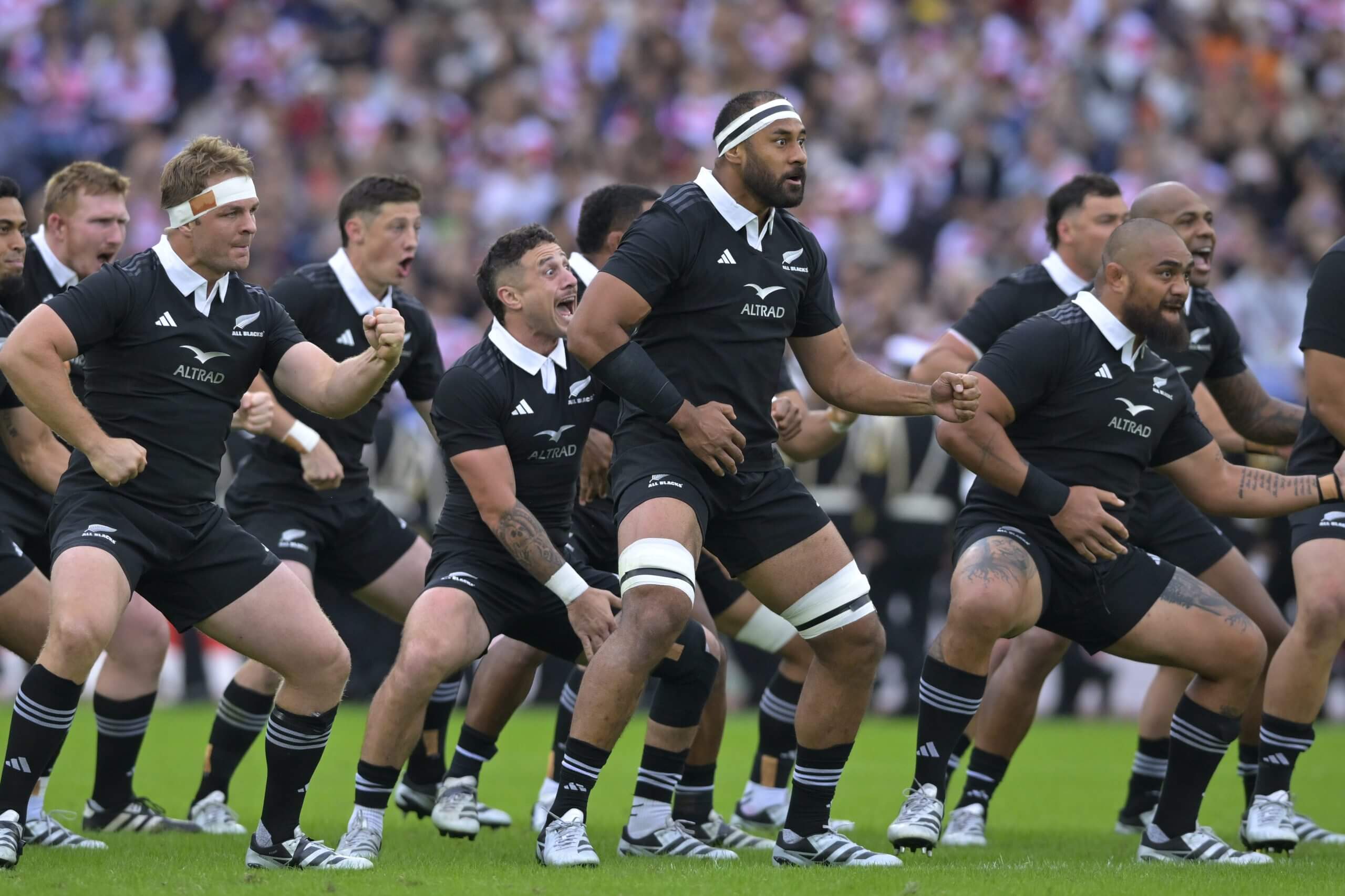 معرفی چهرههای برجسته فوتبال نیوزلند معرفی چهرههای برجسته فوتبال نیوزلند