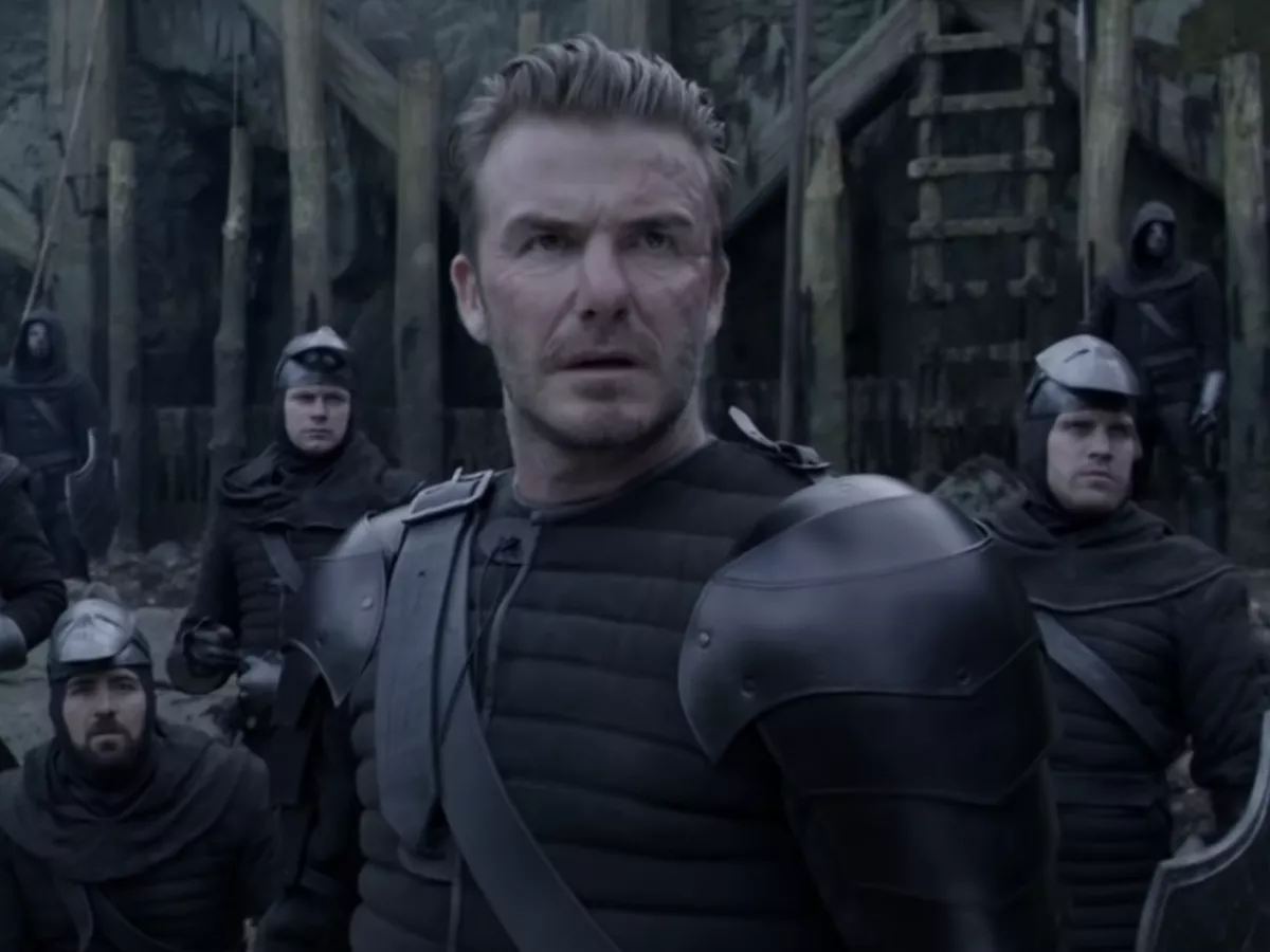 از زمین فوتبال تا جلوی دوربین از زمین فوتبال تا جلوی دوربین