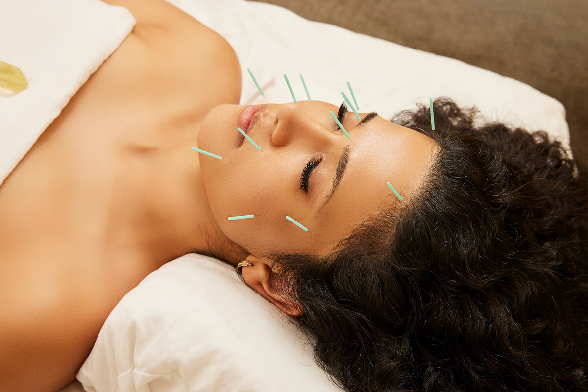 دکتر فرخنده رهنما متخصص لیزر و طب سوزنی دکتر فرخنده رهنما متخصص لیزر و طب سوزنی