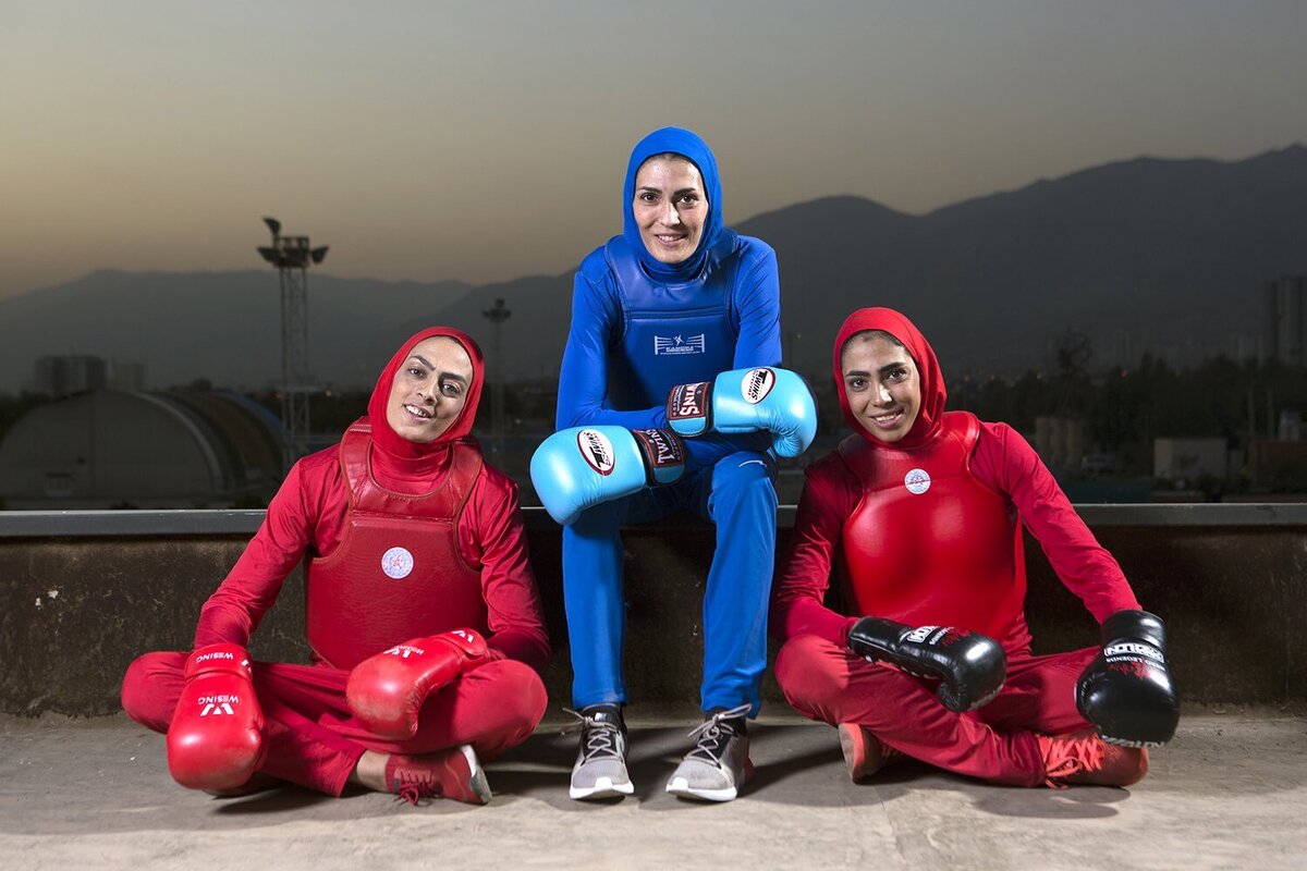 ۱۴ و ۱۰ ماه محرومیت برای منصوریانها ۱۴ و ۱۰ ماه محرومیت برای منصوریانها