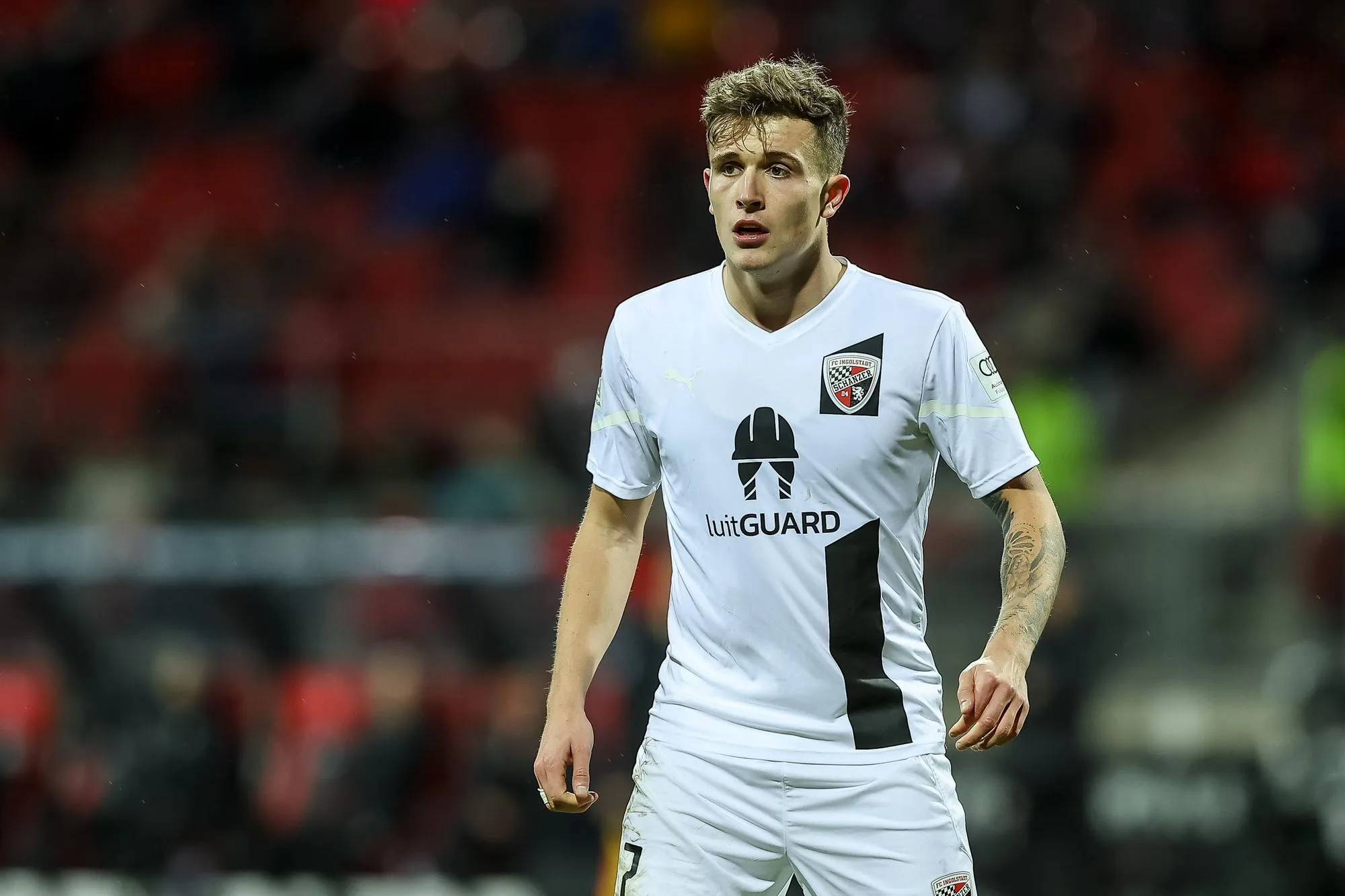 عکس دنیس اکرت فوتبالیست عکس دنیس اکرت فوتبالیست