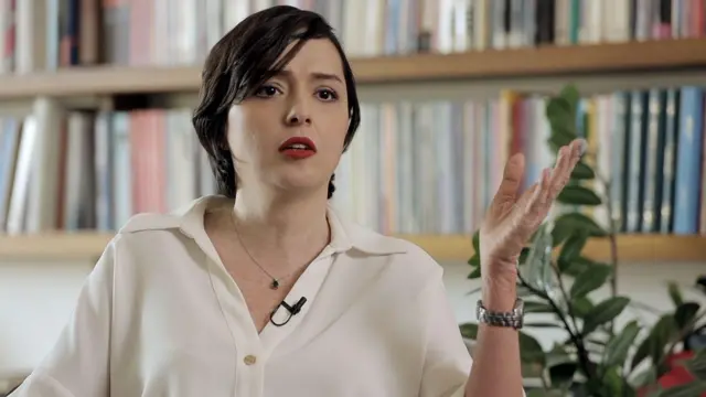 ترانه علیدوستی به روایت پگاه آهنگرانی