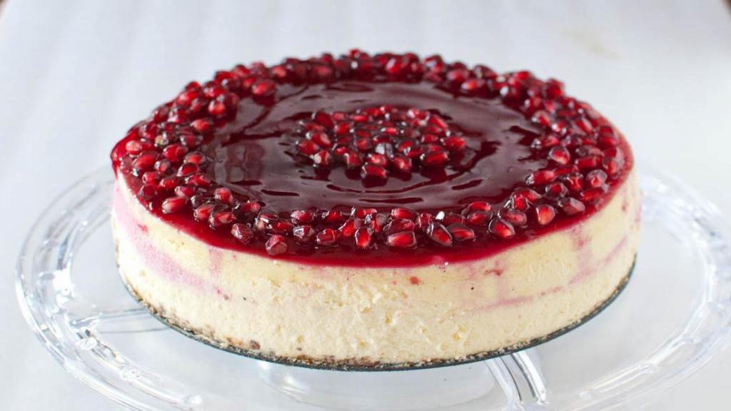 چیز کیک یلدا خانگی 1404 چیز کیک یلدا خانگی 1404